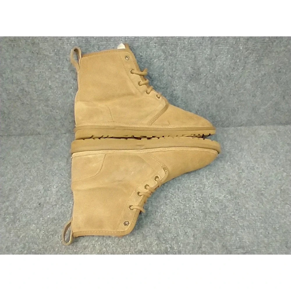 UGG Harkley Mens 9 Mid Top Fleece Lined Suede Boots Tan Brown 1016472